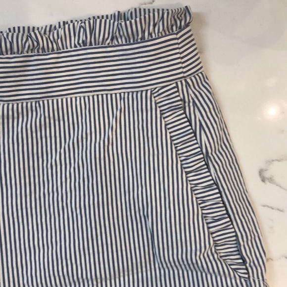 J.Crew Seersucker Stripe Shorts - Picture 5 of 6